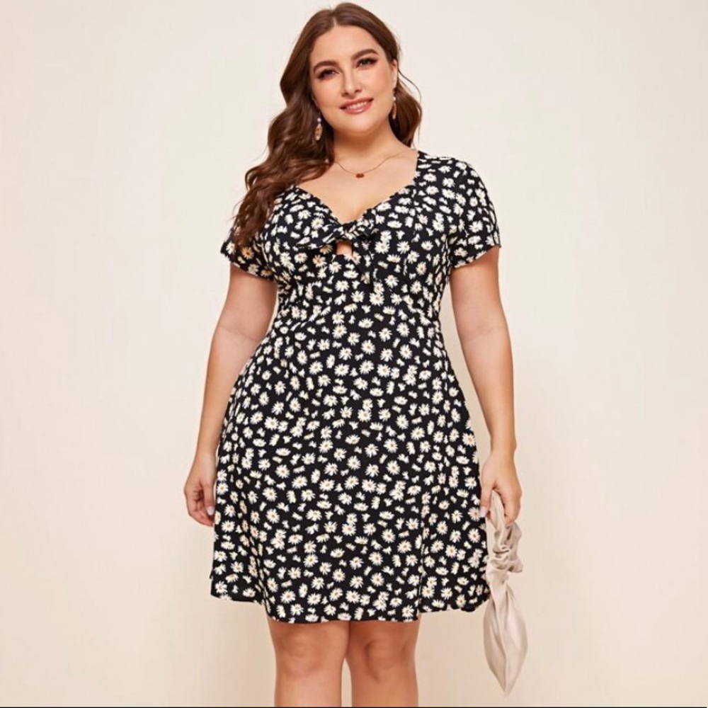 Black daisy summer dress